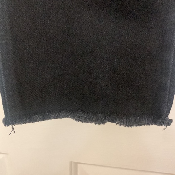 Jeans - Picture 2 of 3